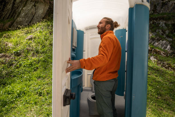 Portable Toilet Options We Offer in New Franklin, OH